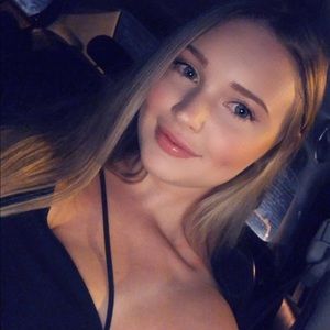 Meet your Posher, Isabella